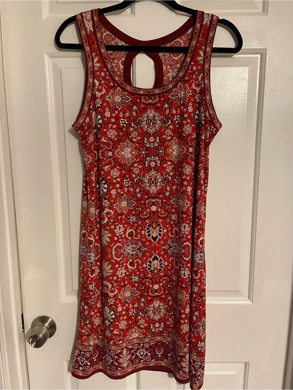 Max Studio Red Paisley Sleeveless Midi Dress